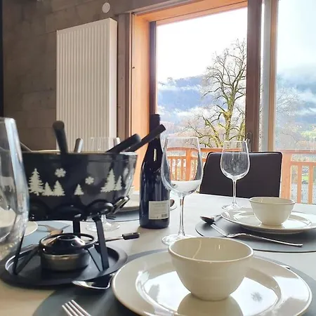 - Luxury 4 Bedroom Floor With Spectacular Views